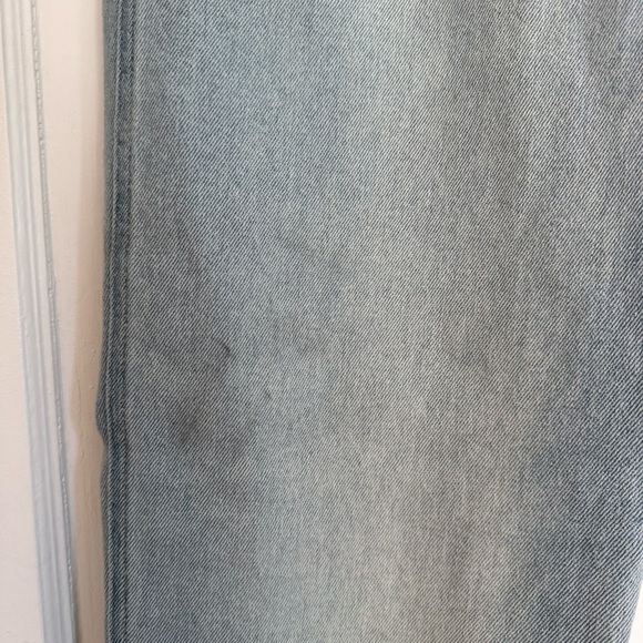 Hollister Light Blue High-Rise Mom Jeans - Picture 6 of 6